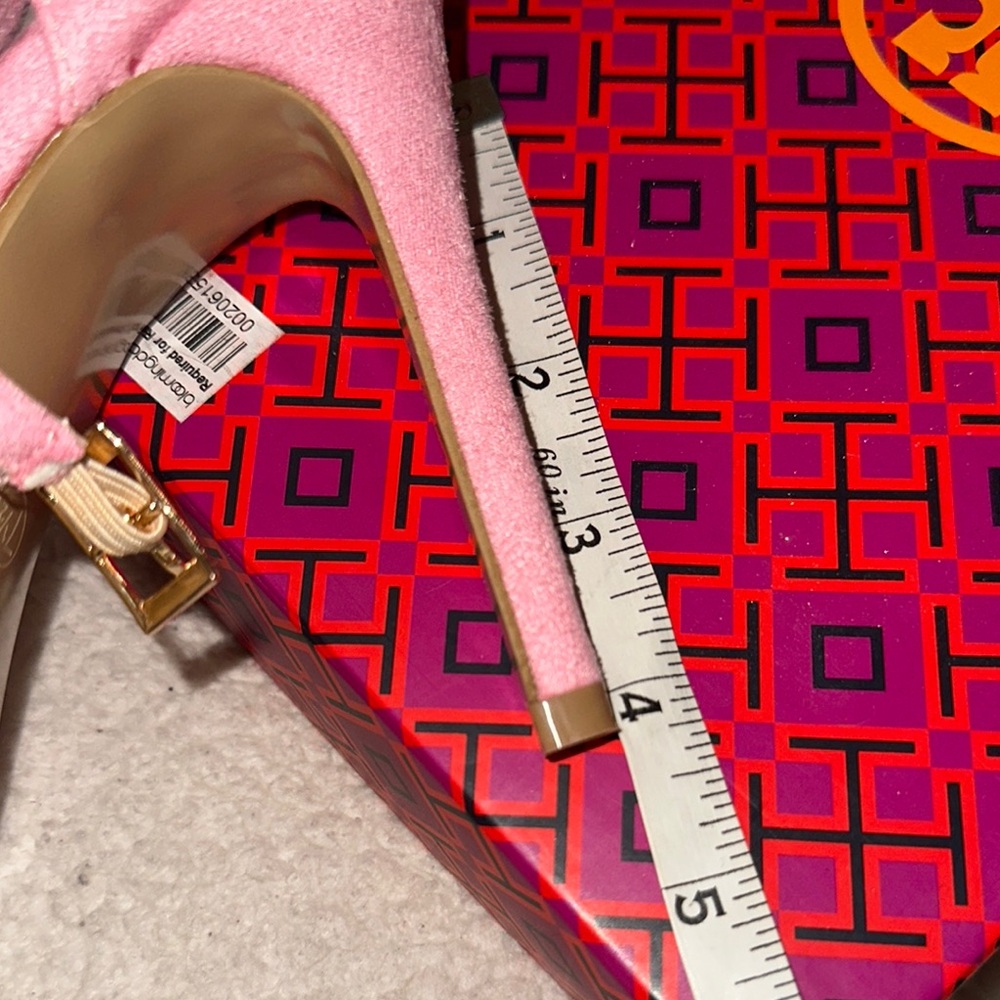 Pink Mini Bag with Chain Strap and Flap Closure w/ 71/2 sexy heels - Picture 6 of 9